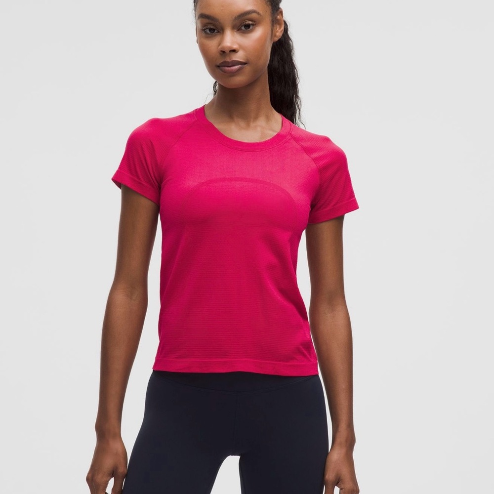 Lululemon Athletica Swiftly Tech Short Sleeve Shirt 2.0